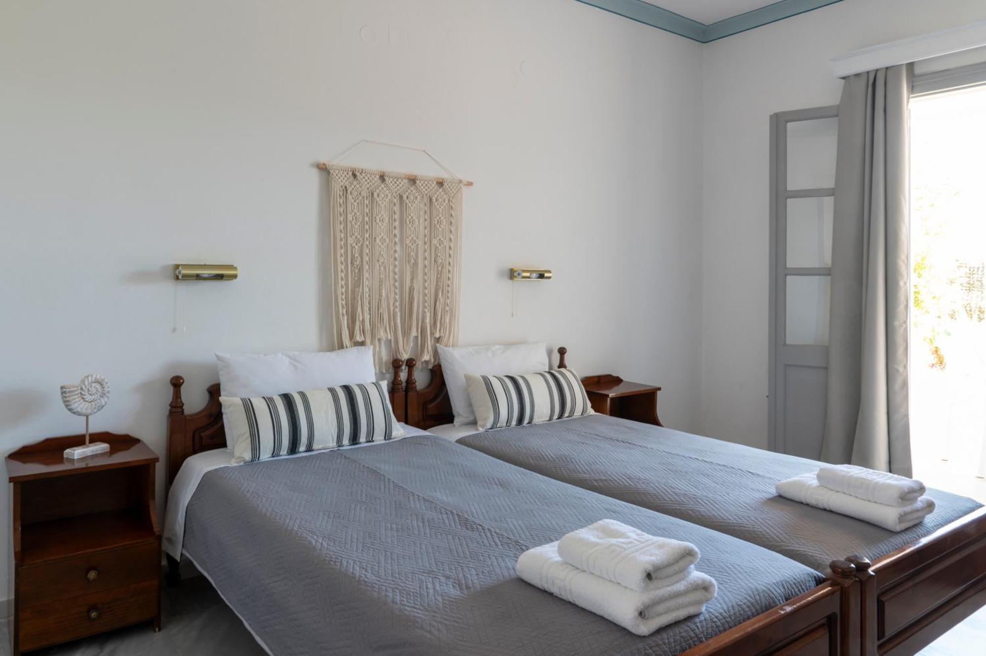 Irene Hotel Leros Alinda  Ngoại thất bức ảnh