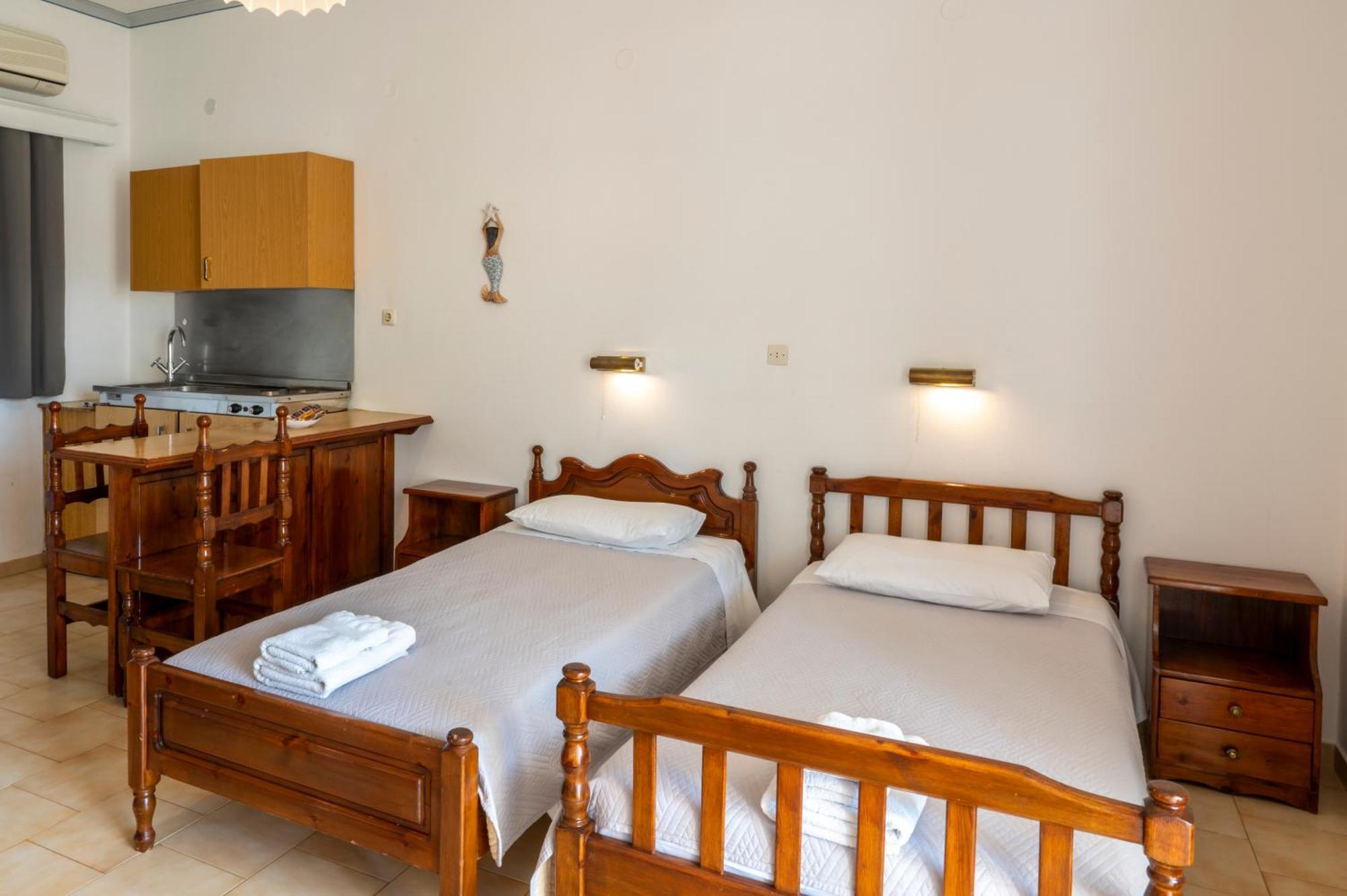 Irene Hotel Leros Alinda  Ngoại thất bức ảnh